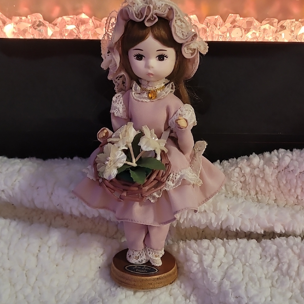 Vintage Bradley Miss Topaz Doll November 10"  Brown Eyed Brunette